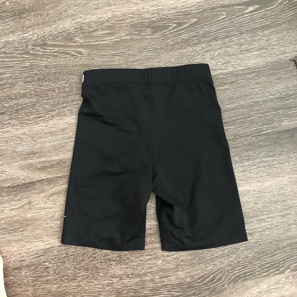 Nike pro shorts - Picture 3 of 4